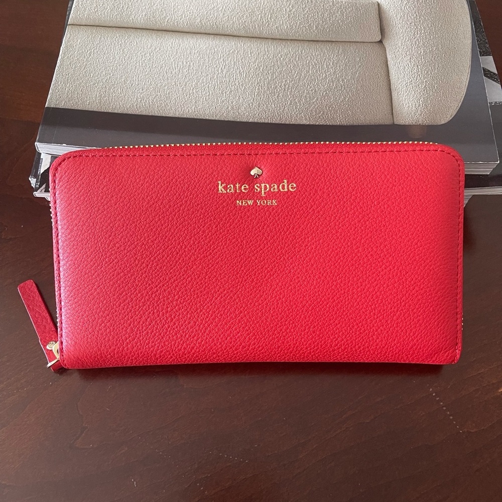 NWT Kate Spade Large Continental Wallet